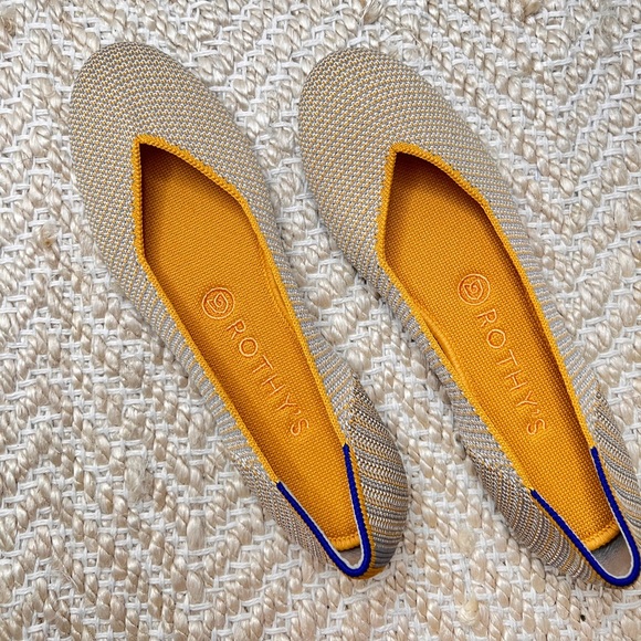 Rothys Rounded Toe Mesh knit Flats, Dandelion Triple Stitch. Size 8 Women Shoes - Picture 8 of 10